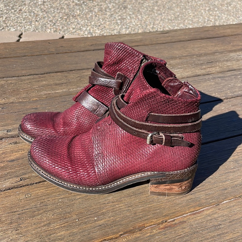 Leather ankle boots